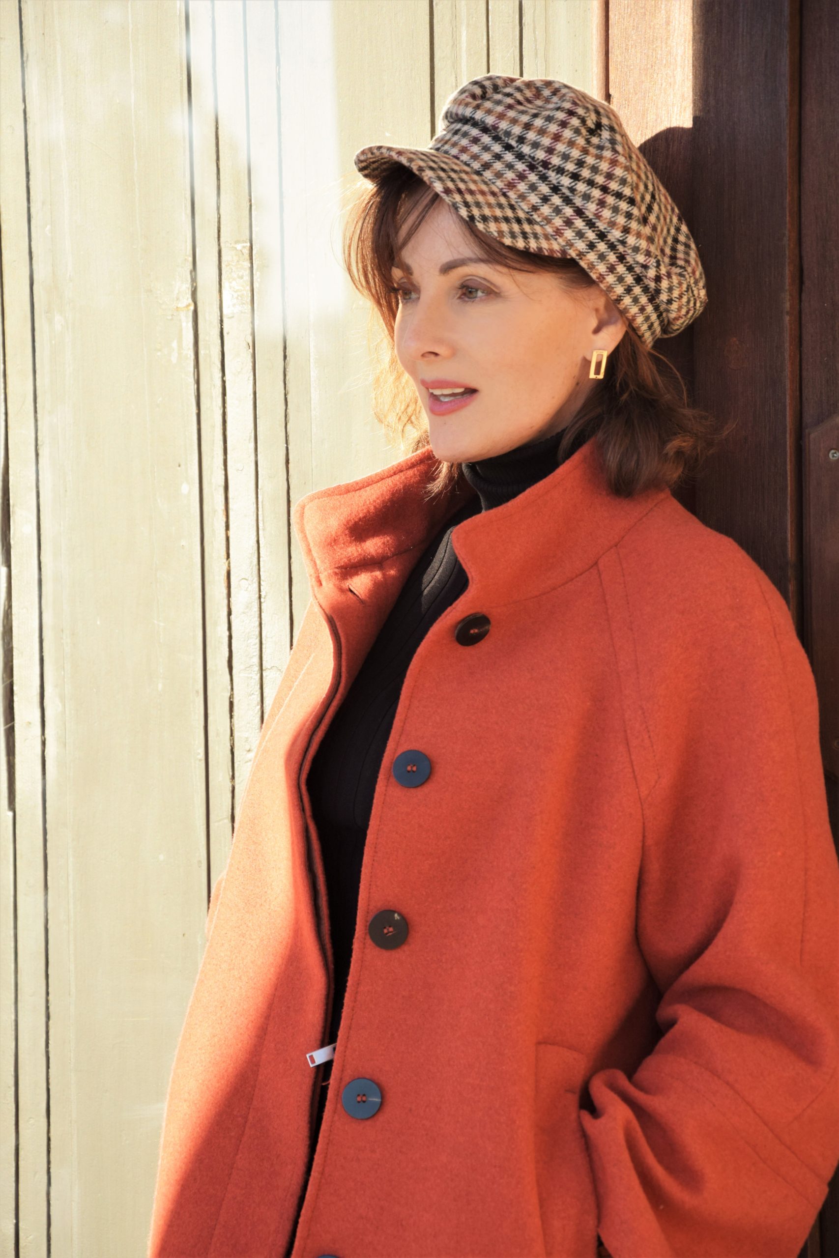 Porter le manteau cape avec style Toute belle en quinqua Mode beaute Lifestyle