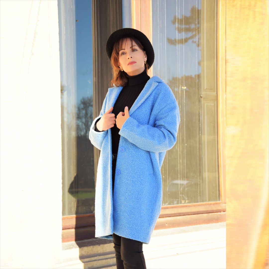 nelly berthele manteau bleu