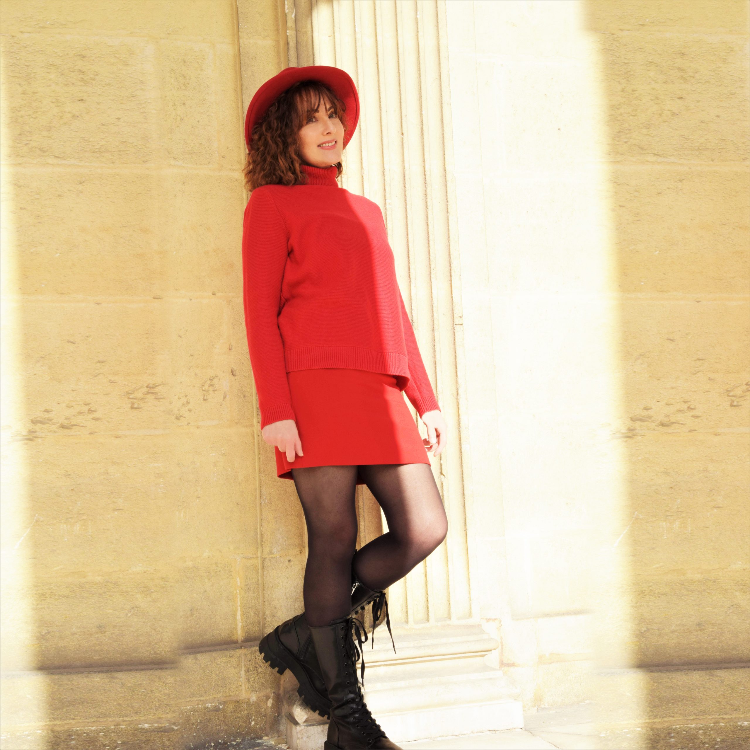 nelly berthele robe rouge